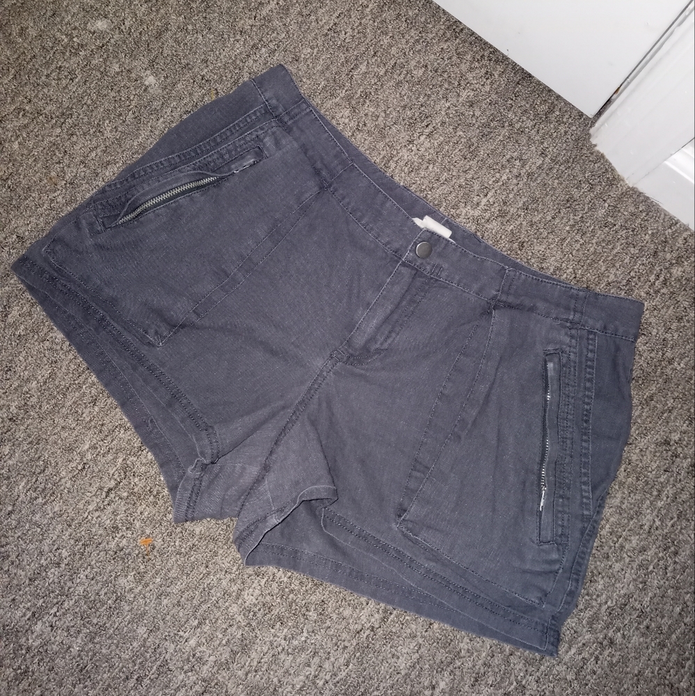 Converse one star gray shorts size 10 from the y2k era